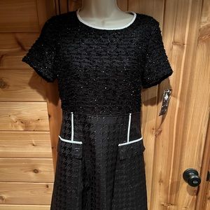 Short sleeves dress